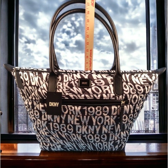 NWT DKNY Womens LYLA Quilted Black White Softshell Zip Large Shopper Tote Gift - Picture 3 of 15